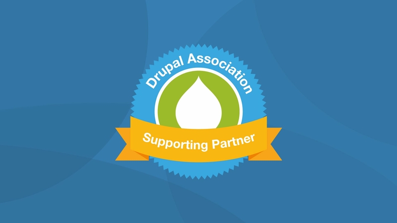 Blau-grün-orange-farbenes Logo der Drupal Association für Supporting Partner